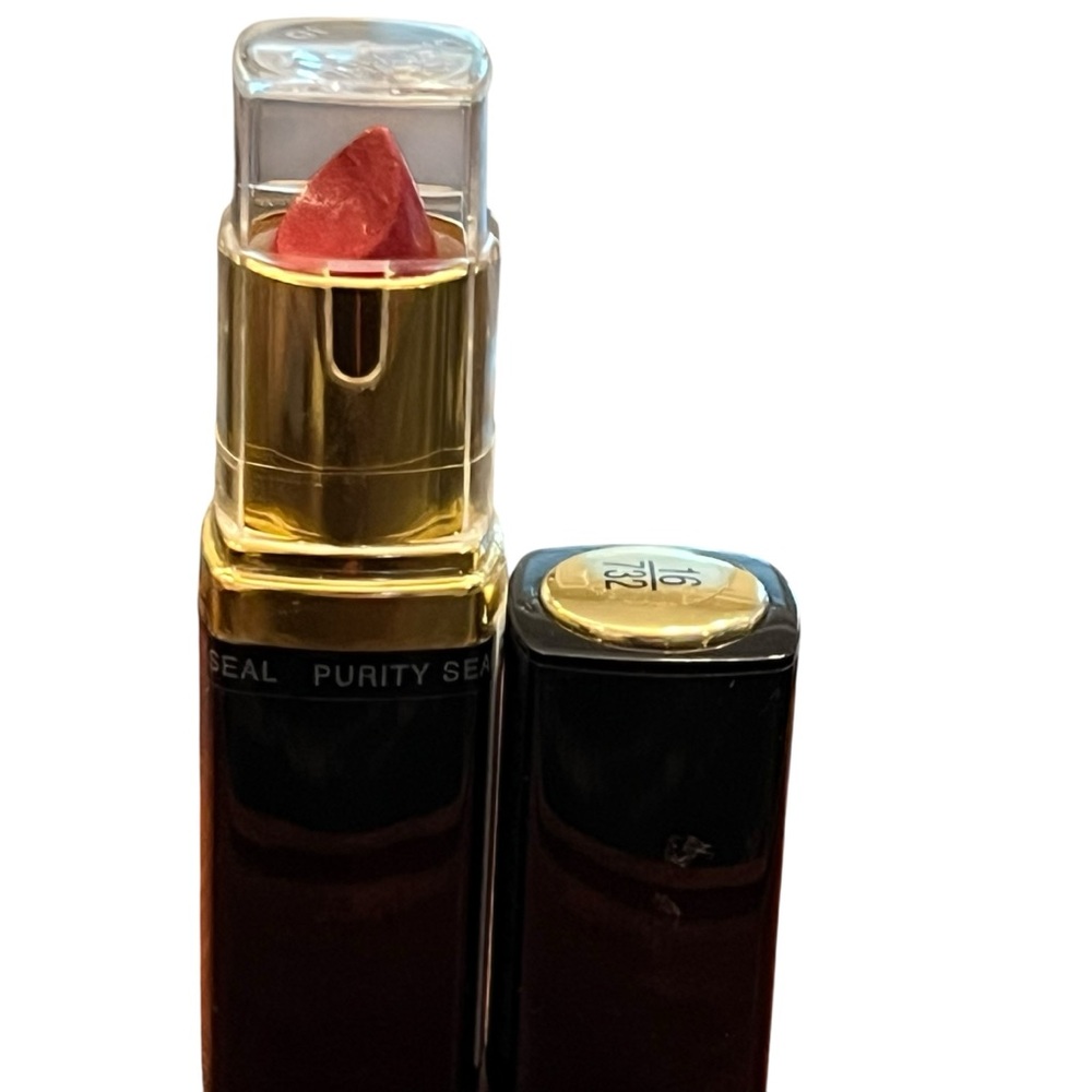 Maybelline‎ Revitalizing Lip Color #16 Red Brocade NEW Lipstick Beauty Makeup - Picture 2 of 8
